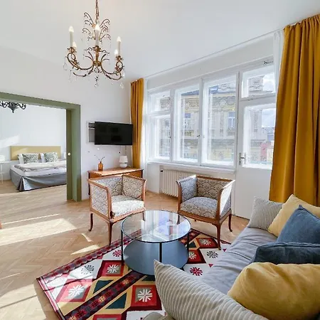 Turnkey I Vintage Terrace Apartment Prague Exterior photo